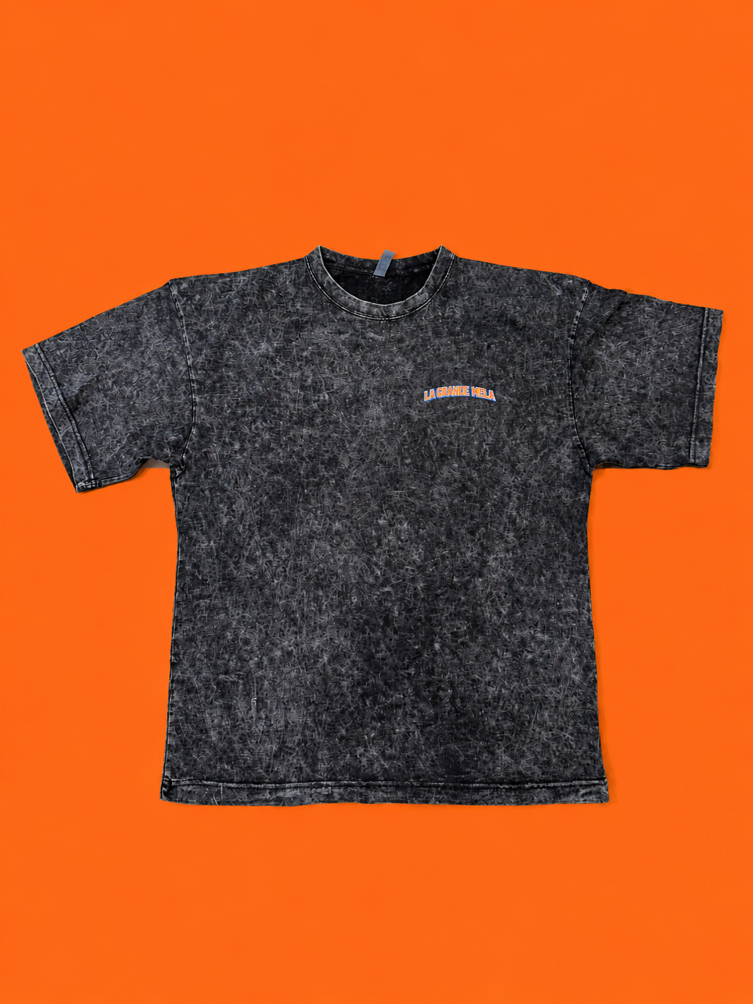 La Grande Mela Tee